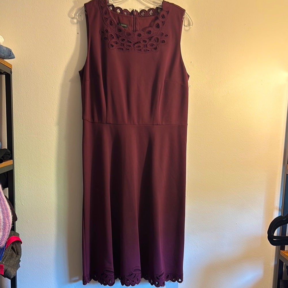 Talbots Burgundy Sleeveless Sheath Dress sz 10
